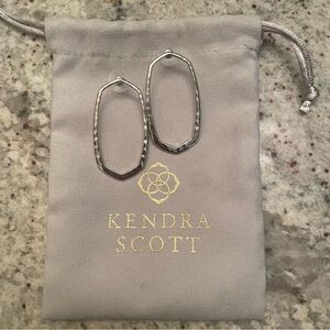 NWOT Kendra Scott silver Zorte Earrings